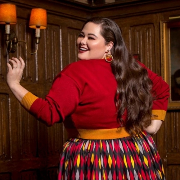 Retired Elhoffer Design House Cropped Cardigan In Solid Red With Yellow Accent - Picture 4 of 7